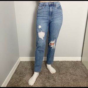 Hollister Jeans Ultra High-Rise Mom Jean Vintage Stretch W24 L27
